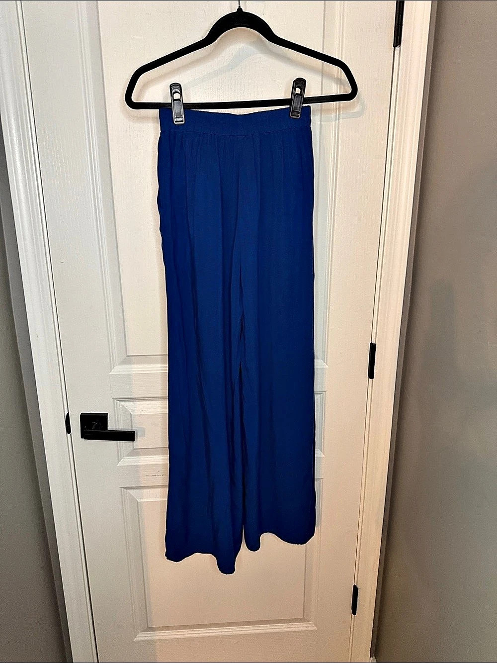 Zenana Wide Leg Rayon Pants in Blue Size Small